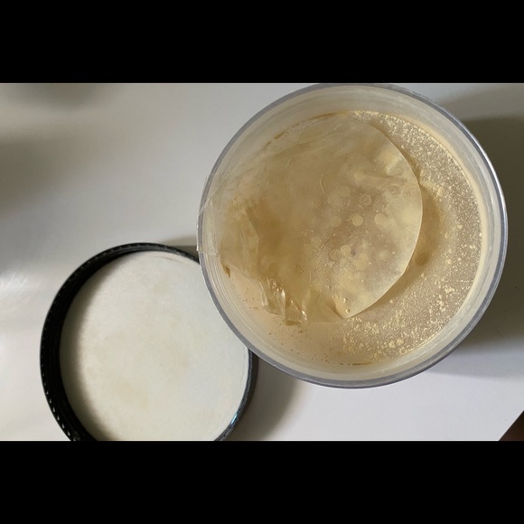 Graftobian banana creme pie setting powder - Picture 2 of 5